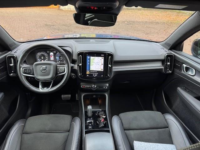 Volvo XC40 1.5 T5 TWIN ENGINE R-DESIGN/LED/HLEER
