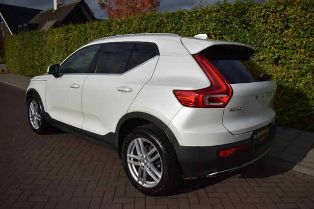 Volvo XC40 1.5 T3 164PK Inscription FULL LEER, TREKHAAK 88DKM