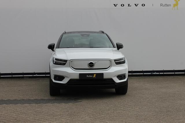 Volvo XC40 Recharge P8 AWD R-Design 20" lm velgen / Warmtepomp / Extra getint glas vanaf de B-Stijl / Google infotainment