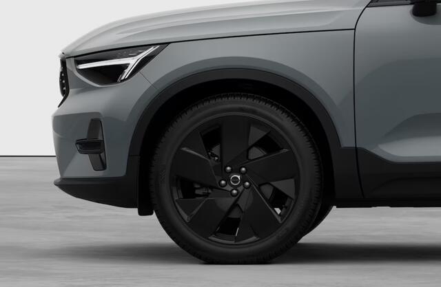 Volvo XC40 2.0 B4 Plus Black Edition | Panoramadak | Harman\Kardon |