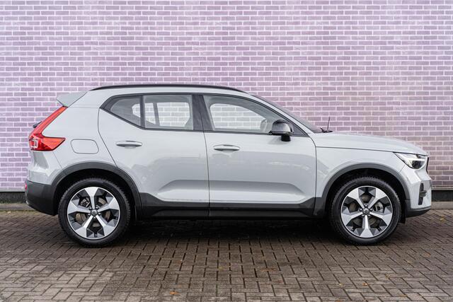 Volvo XC40 2.0 B4 Plus Dark | Adaptieve Cruise Control | Trekhaak | Elektrische stoelverstelling | Stoel + stuurverwarming | Harman Kardon audio | Verwarmbare Voorruit | Dodehoekdetectie | Carplay |