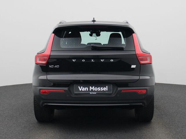 Volvo XC40 Recharge Core