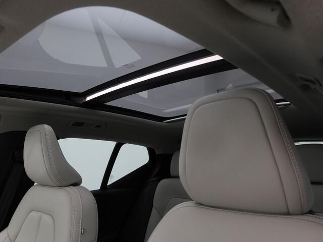 Volvo XC40 1.5 T4 Recharge Inscription | KEYLESS | PANO | LEDER