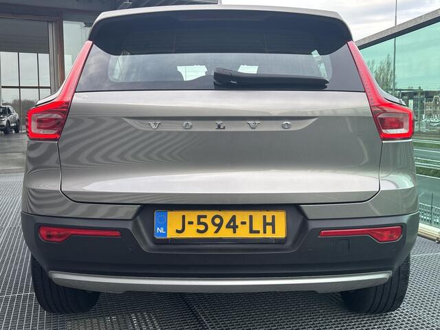 Volvo XC40 1.5 T3 Business Pro Automaat, Driver assist, BLIS, Adaptive cruise, Trekhaak semi elektrisch inklapbaar, Stoelverwarming, Stuurverwarming, Noodreservewiel, Parkeercamera achter
