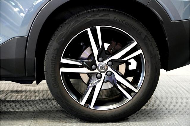 Volvo XC40 1.5 T5 193kW/262pk DCT7 Recharge R-Design HARMAN/KARDON + EL.TREKHAAK + LEER/ALCANTARA + EL.STOEL MET MEMORY + CRUISE + LANE ASSIST + NAVI SENSUS + KEYLESS ENTRY&GO + CAMERA + PARKSENSOREN V&A + 19" LM-VELGEN!!