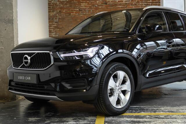 Volvo XC40 T2 Momentum | Blond Lederen Bekleding | Dealeronderhouden | High Performance Audio | Volvo on Call | Privacy Glass | Stoelverwarming |