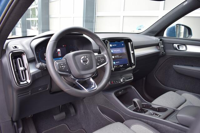 Volvo XC40 2.0 B3 Core Camera | ACC | 4cilinder! apple carplay | android auto