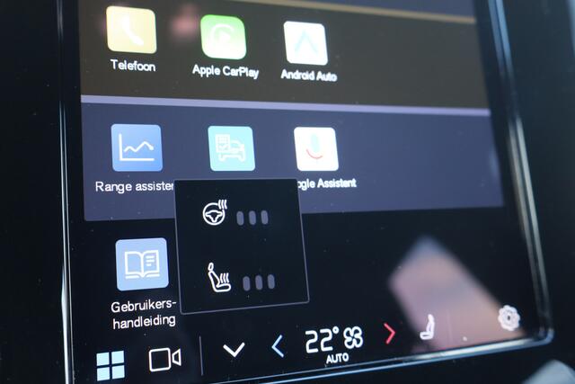 Volvo XC40 Recharge Core 70 kWh NL-Auto!! Stuur+Stoelverw. I Camera I Carplay