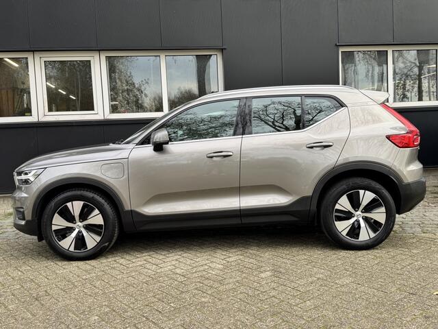 Volvo XC40 1.5T5 265PK Recharge Bns Pro/Pano/Thaak/Blindspot/Camera/