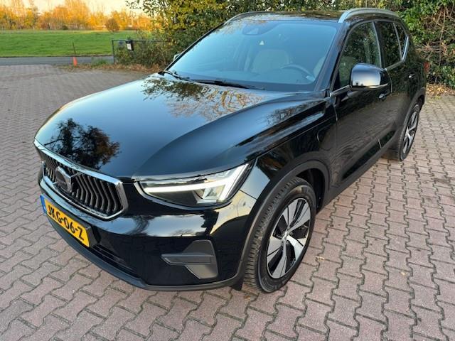 Volvo XC40 1.5 T4 RECHARGE BUSINESS PRO THAAK/NAV/LED