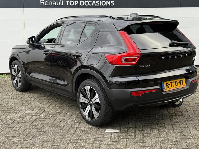 Volvo XC40 Recharge Core 70 kWh (SoH 94,6%) Trekhaak | Winterpack | Camera | Navigatie | Dealer Onderhouden