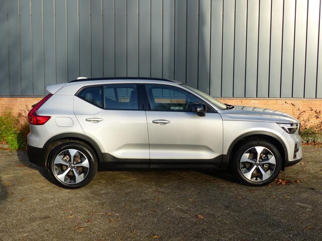 Volvo XC40 B4 Plus Dark