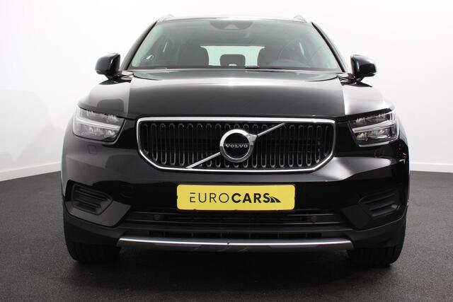 Volvo XC40 1.5 T3 163pk Automaat Momentum Navigatie Apple Carplay/Android Auto Stoelverwarming Parkeersensoren Adaptive Cruise Control Virtual Cockpit LED kop- en mistlampen Draadloos laden Sensus Connect met High Performance Sound