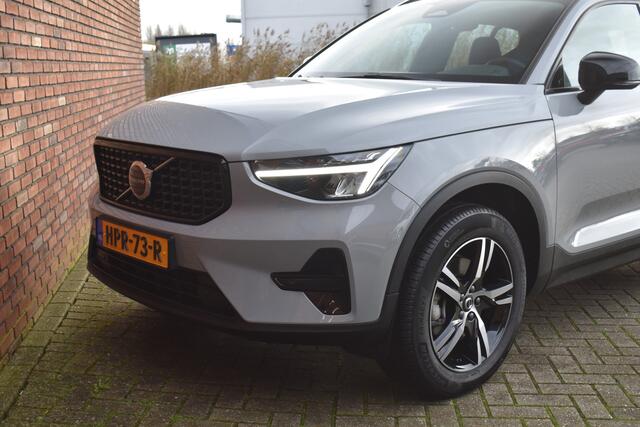 Volvo XC40 B4 211PK Automaat Plus Dark | Trekhaak |