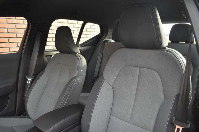 Volvo XC40 B4 211PK Automaat Plus Dark | Trekhaak |