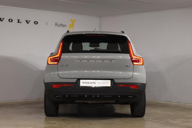 Volvo XC40 B4 211PK Automaat Plus Dark