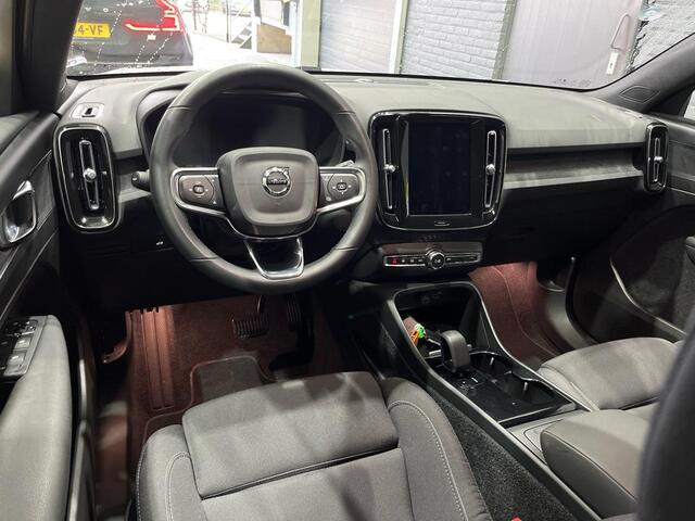 Volvo XC40 Recharge Core | Stoel+Stuurverwarming | Camera | 19 Inch