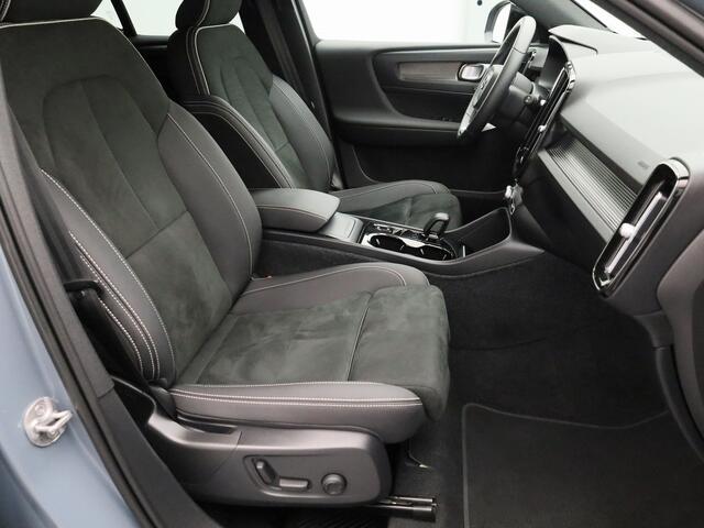 Volvo XC40 2.0 B3 Plus Dark | FACELIFT | CAMERA | KEYLESS | H&K | STOEL- EN STUURVERW. | MEMORY