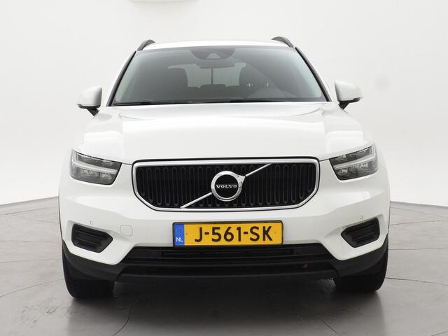 Volvo XC40 1.5 T2 AUTOMAAT + WEGKL. TREKHAAK | APPLE CARPLAY | CAMERA | DIGITALE COCKPIT | LED