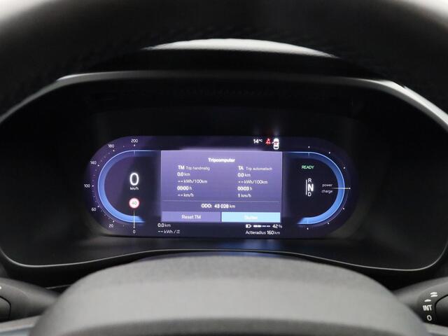 Volvo XC40 Recharge Core | CAMERA | STOEL- EN STUURVERW.