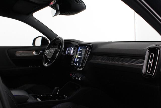 Volvo XC40 1.5 T3 R-Design > 163pk/Trekhaak (Afnb)/20 inch/ all season banden