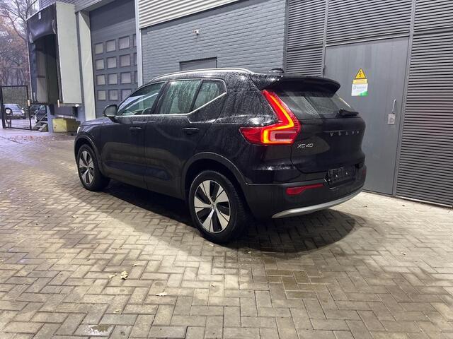 Volvo XC40 T4 Plug-in hybrid Core Bright | Stoel+Stuurverwarming | Keyless | Camera | Apple Carplay | Elek. Achterklep