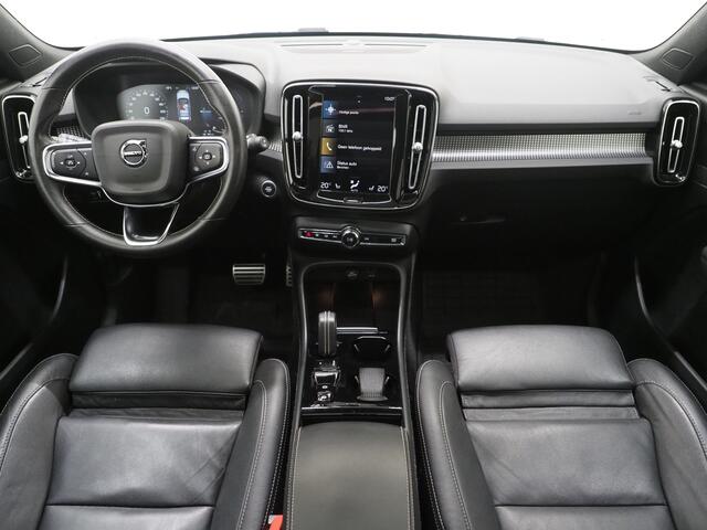 Volvo XC40 1.5 T5 Recharge R-Design Full Black | Panoramadak | Pilot Assist | Harman/Kardon | 360 | Keyless | Carplay