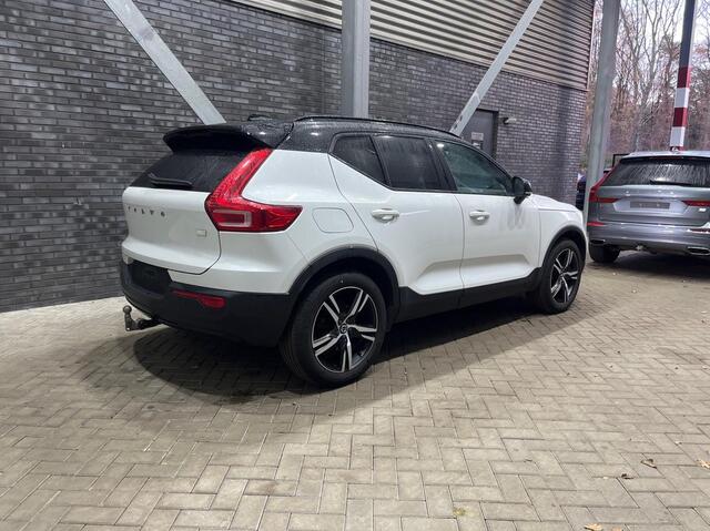 Volvo XC40 T4 Recharge R-Design | ACC | Trekhaak | BLIS | harman/kardon | Stoel+Stuurverwarming | Apple Carplay