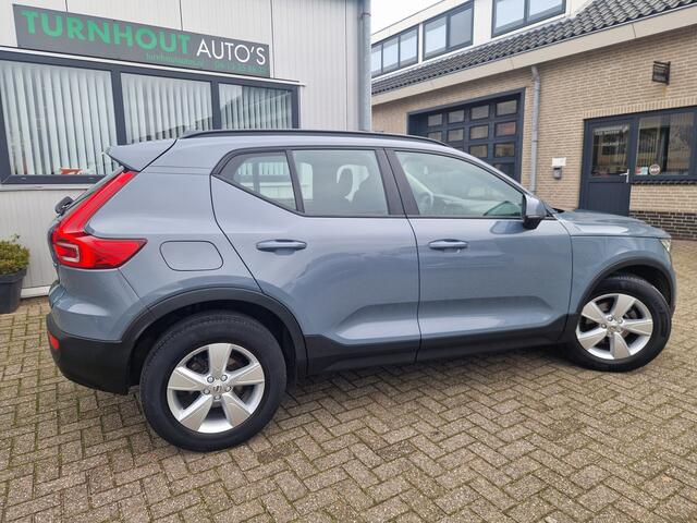 Volvo XC40 1.5 T2 Momentum Camera | Apple carplay