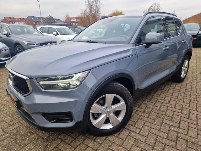 Volvo XC40 1.5 T2 Momentum Camera | Apple carplay