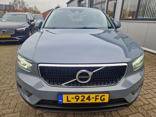 Volvo XC40 1.5 T2 Momentum Camera | Apple carplay