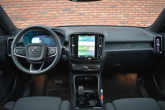 Volvo XC40 Single Motor 238PK Essential 69 kWh | Getint Glas | Google Maps |