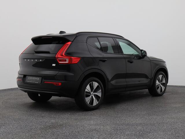 Volvo XC40 1.5 T4 Plug-in hybrid Plus Dark | CAMERA | H&K | KEYLESS | STOEL- EN STUURVERW.