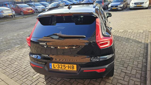 Volvo XC40 1.5 T5 Recharge R-Design