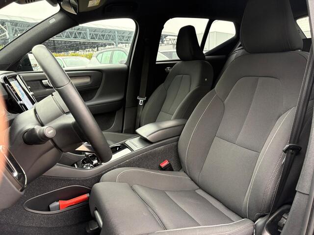 Volvo XC40 Recharge Plus | Stoel/Stuur Verwarming | Trekhaak |