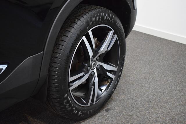 Volvo XC40 54000km T3 164pk AUT8 BNS Pro Navi/ Stuur en Stoelverw./ DAB/ Camera