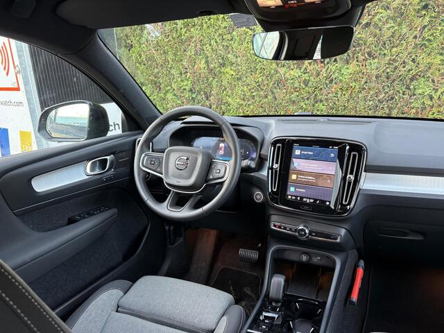 Volvo XC40 B4 Plus Dark | Harman/Kardon | Memory | Stoel/Stuur Verwarming |