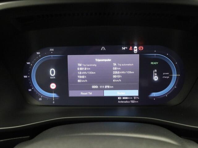 Volvo XC40 Recharge P8 AWD R-Design | PANO | 360° | ADAPTIVE | H&K | STOEL- EN STUURVERW. | TREKHAAK