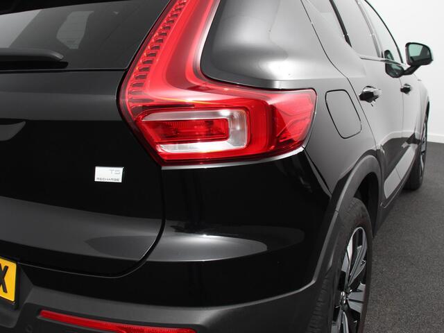 Volvo XC40 1.5 T5 Automaat Plug-in hybrid Ultimate Dark | Electrisch Glazen Panorama dak | Navigatie | Dab | Led | Adaptive Cruise Control | Camera | Parkeer sensoren