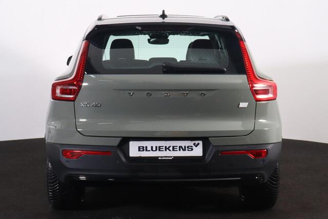 Volvo XC40 Recharge Twin Ultimate 78 kWh - Panorama/schuifdak - IntelliSafe Assist & Surround - 360º Camera - Harman/Kardon audio - Verwarmde voorstoelen, stuur & achterbank - Parkeersensoren voor & achter - Elektr. bedienb. voorstoelen met geheugen links - Draadloz
