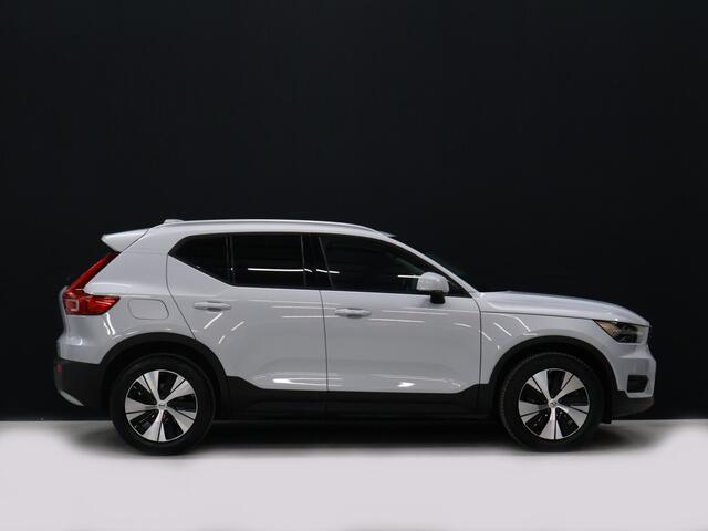 Volvo XC40 1.5 T5 Twin Engine Momentum Pro [TREKHAAK INKLAPBAAR, APPLE CARPLAY, ANDROID, PDC V+A, CRUISE CONTROL, CLIMATE CONTROL, HALF LEDER, NIEUWSTAAT]