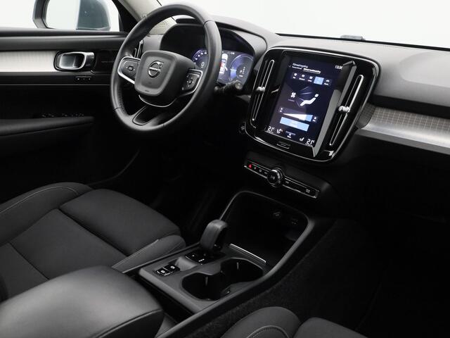 Volvo XC40 1.5 T4 Recharge Inscription Expression | PANO | CAMERA | H&K | STOEL- EN STUURVERW.