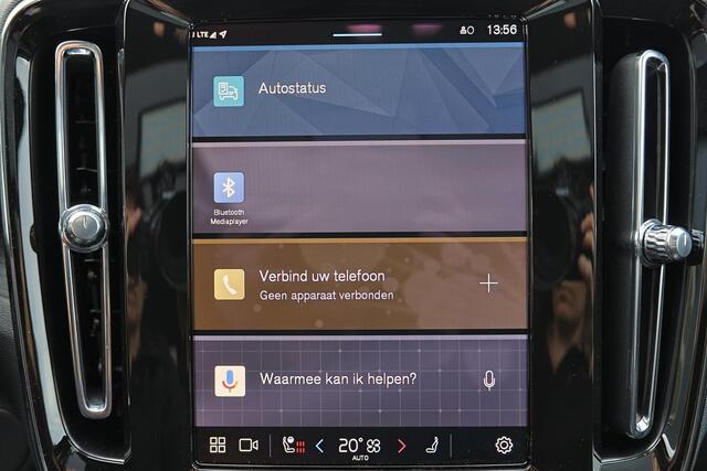 Volvo XC40 Recharge Twin Ultimate 82 kWh - Panorama/schuifdak - IntelliSafe Assist & Surround - 360º Camera - Harman/Kardon audio - Verwarmde voorstoelen & stuur - Parkeersensoren voor & achter - Elektr. bedienb. voorstoelen met geheugen links - Draadloze tel. lader