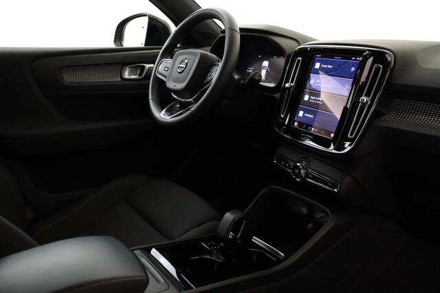 Volvo XC40 RECHARGE SINGLE MOTOR PLUS -CLIMATE|BLIS|CAMERA|KEYLESS|WARMTEPOMP|20"