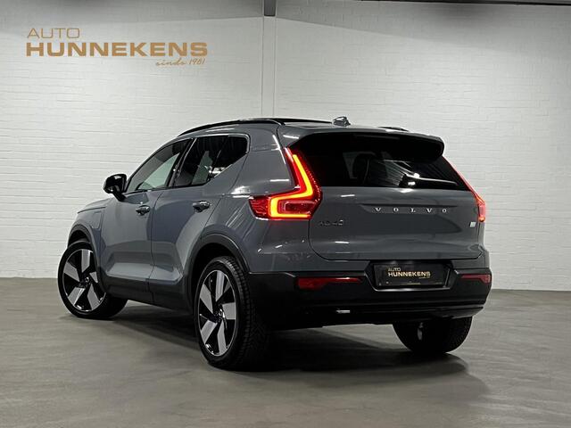 Volvo XC40 T5 Recharge Ultimate Dark Trekhaak | Open dak | Adaptive Cruise | Harman Kardon | 360 graden camera | Stoel-/Stuurverwarming