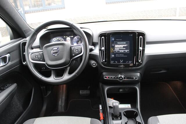 Volvo XC40 1.5 T2 Business Pro Climate pack | Adaptive cr. | Keyless | Trekhaak