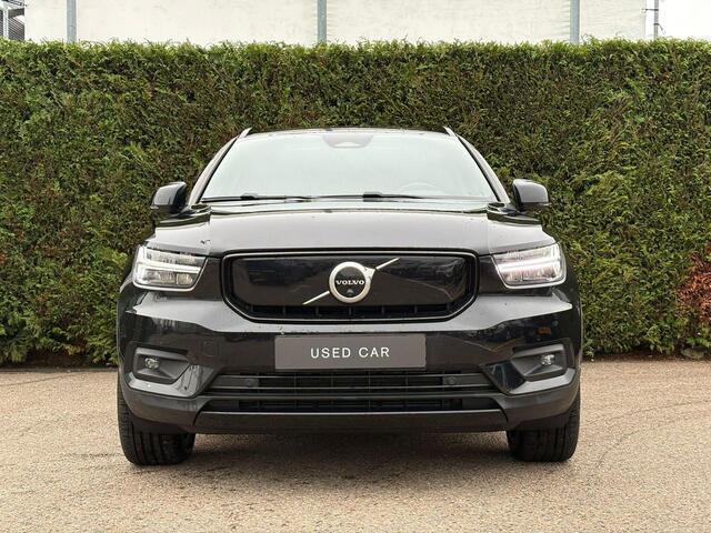 Volvo XC40 Recharge P8 AWD R-Design | Panoramadak | Trekhaak | Harman/Kardon |