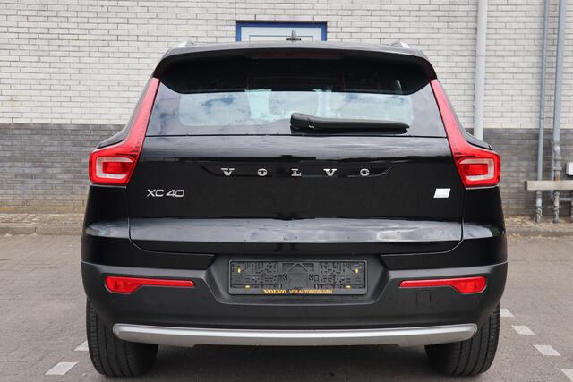 Volvo XC40 T5 Recharge Inscription Expression | Parkeerverwarming | Achteruitrijcamera