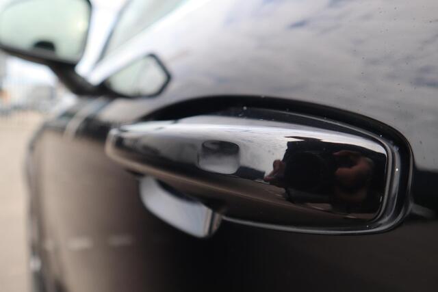 Volvo XC40 T5 Recharge Inscription Expression | Parkeerverwarming | Achteruitrijcamera