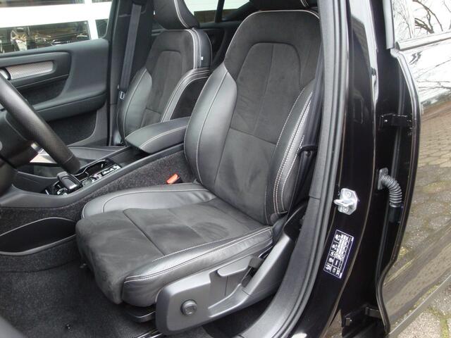 Volvo XC40 1.5 T4 Recharge Inscription / Panoramadak/ Trekhaak